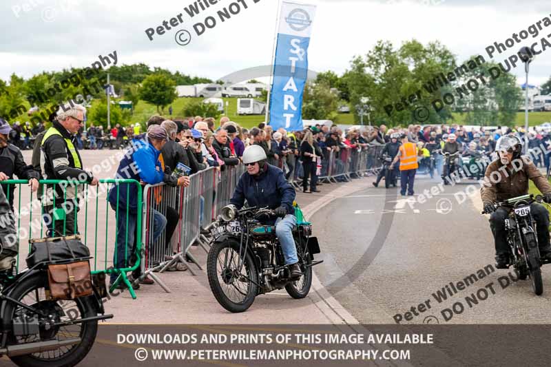 Vintage motorcycle club;eventdigitalimages;no limits trackdays;peter wileman photography;vintage motocycles;vmcc banbury run photographs